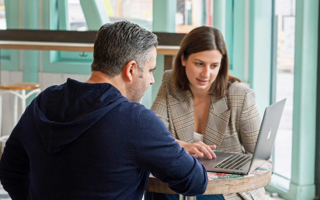 Zelf sollicitatievragen stellen. Tientallen voorbeelden als voorbereiding op je sollicitatiegesprek. - Solliciteerbeter.nl